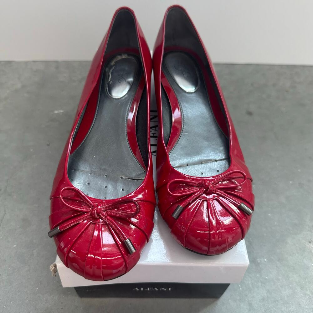 Alfani Cherry Red Patent Ballet Flats Size 8 - Picture 2 of 9